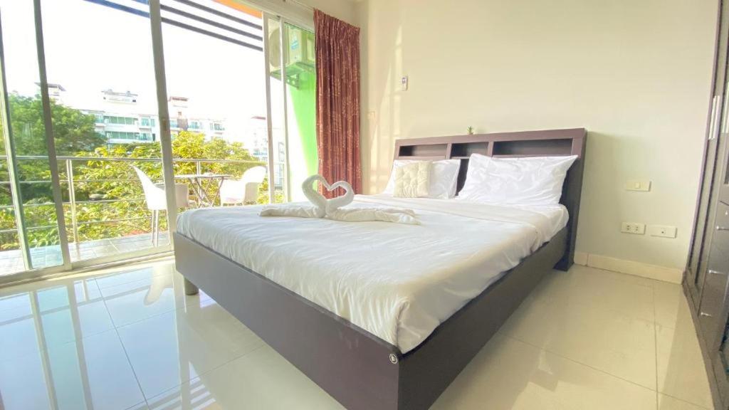 Sweet Dream Hotel Patong Phuket Exterior photo
